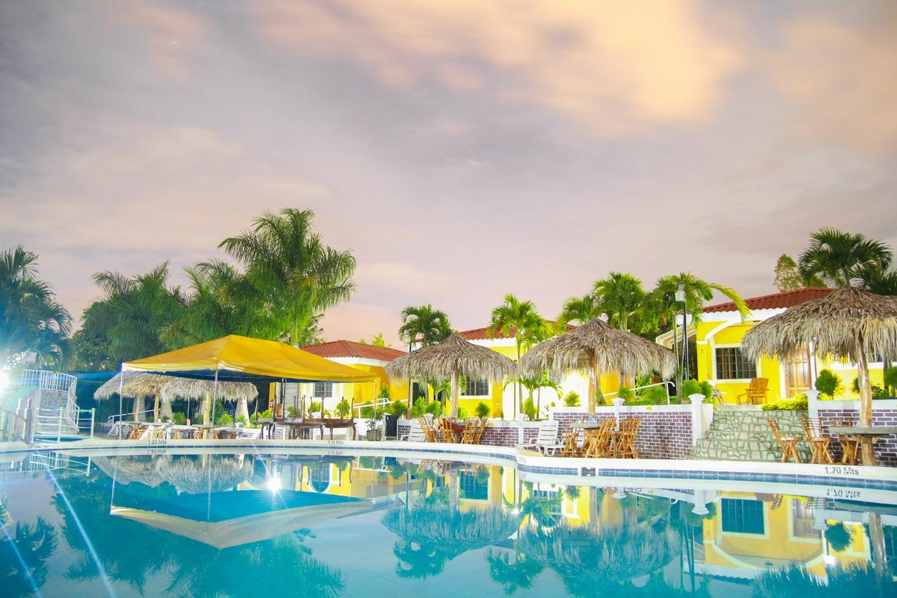 Apart Hotel Acuarious De Luis Estelí Dış mekan fotoğraf